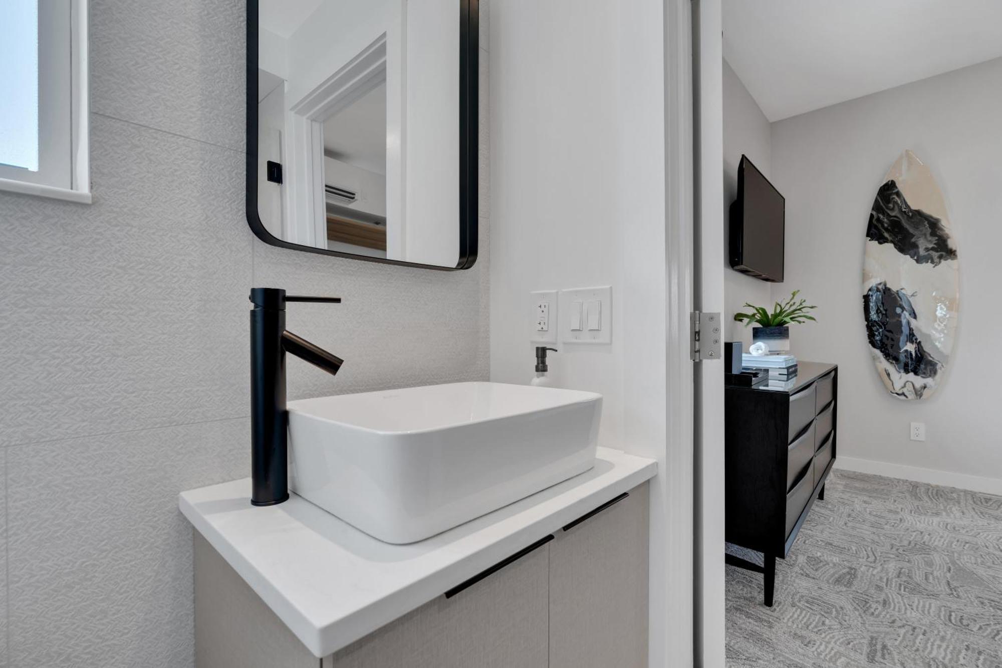 The St Laurent Guest Rooms Asbury Park Exteriör bild
